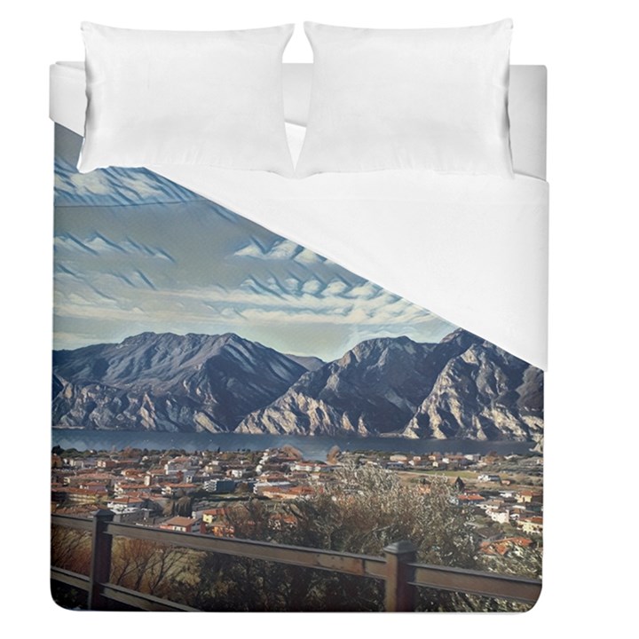 Lake in Italy Duvet Cover (Queen Size)