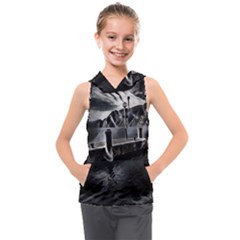 Smokey Pier Kids  Sleeveless Hoodie by ConteMonfrey