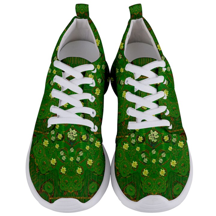 Lotus Bloom In Gold And A Green Peaceful Surrounding Environment Men s Lightweight Sports Shoes