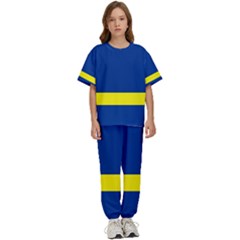 Curacao Kids  Tee And Pants Sports Set