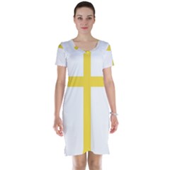 Nord Trondelag Short Sleeve Nightdress by tony4urban