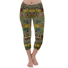 Fishes Admires All Freedom In The World And Feelings Of Security Capri Winter Leggings 