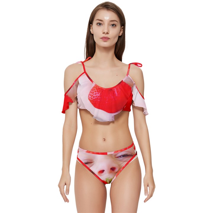 Strawberry Love Ruffle Edge Tie Up Bikini Set	