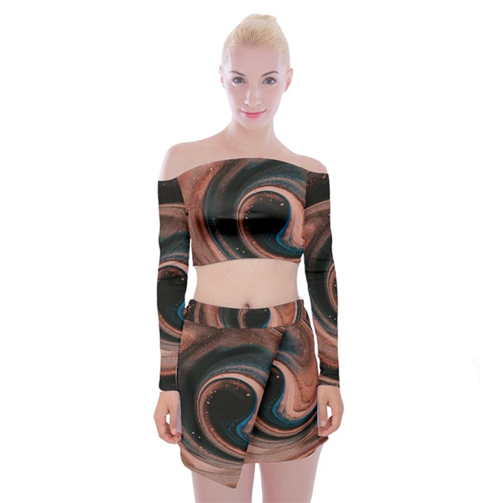 Abstrak Pattern Wallpaper Off Shoulder Top with Mini Skirt Set