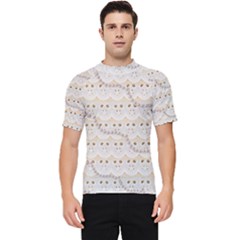 Pearls And Lace  Men s Short Sleeve Rash Guard