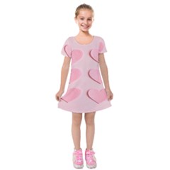 Valentine Day Heart Pattern Pink Kids  Short Sleeve Velvet Dress by artworkshop