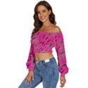 Background Pattern Texture Design Long Sleeve Crinkled Weave Crop Top View2