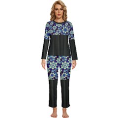 Retro Chic  Womens  Long Sleeve Lightweight Pajamas Set