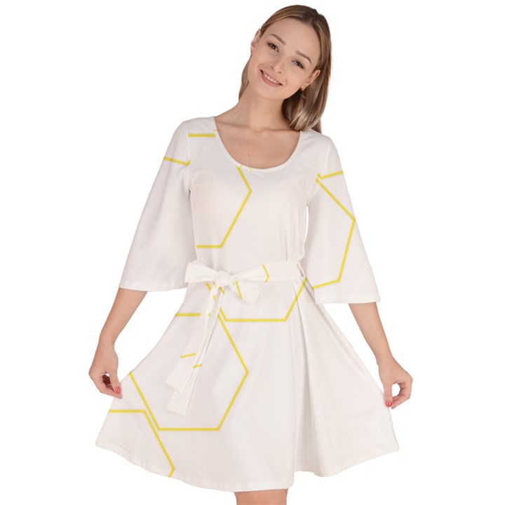 Abstract Hexagon Pattern T- Shirt Abstract Hexagon Pattern T- Shirt Velour Kimono Dress