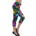 Floral print  Lightweight Velour Capri Leggings  View4