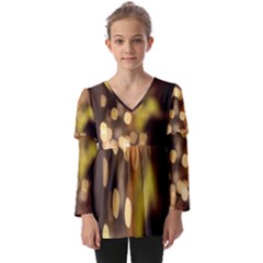 Design Pattern Specia Kids  V Neck Casual Top