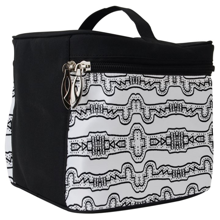 Black And White Tribal Print Pattern Make Up Travel Bag (Big)