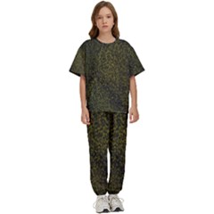 Green Grunge Background Kids  Tee And Pants Sports Set by artworkshop