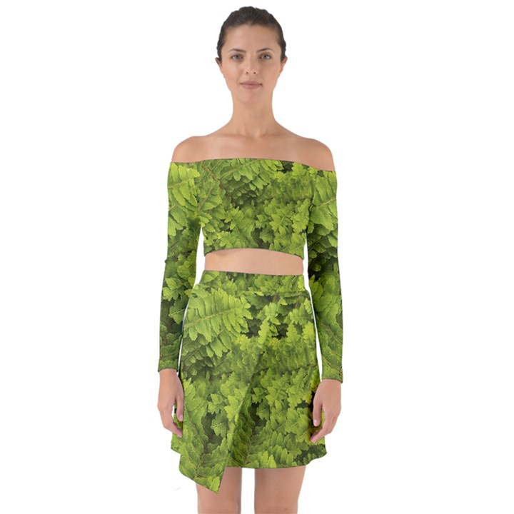 Botanical Motif Plants Detail Photography Off Shoulder Top with Skirt Set