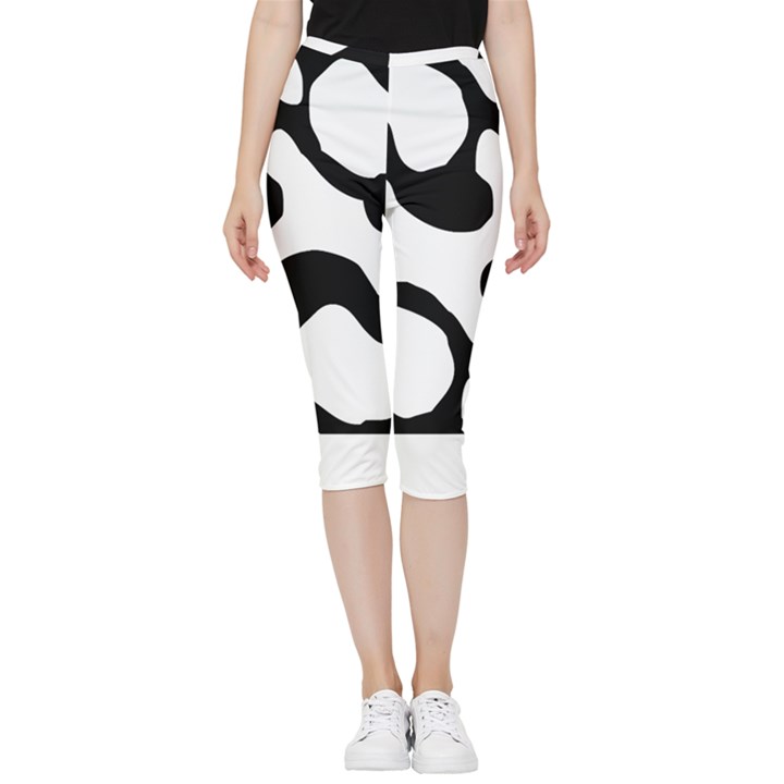 Black And White Swirl Pattern T- Shirt Black And White Swirl Pattern T- Shirt Inside Out Lightweight Velour Capri Leggings 