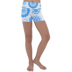 Blue Flowers T- Shirt Blue Psychedelic Floral Power Pattern T- Shirt Kids  Lightweight Velour Yoga Shorts