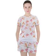 Butterfly T- Shirt Butterflies And Moths Pattern T- Shirt Women s Tee and Shorts Set