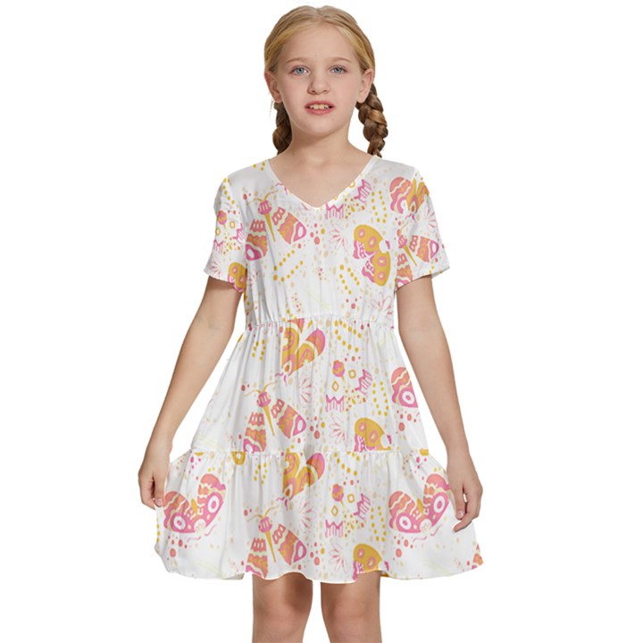 Butterfly T- Shirt Butterflies And Moths Pattern T- Shirt Kids  Short Sleeve Tiered Mini Dress