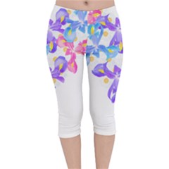 Daisies In Bloom T- Shirt Daisy Iris Heart Flower Floral Pattern Daisies T- Shirt Velvet Capri Leggings  by maxcute