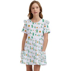 Daisy Flower T- Shirt Daisy Seamless Pattern - Daisy Flower, Floral Pattern T- Shirt Kids  Frilly Sleeves Pocket Dress by maxcute