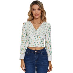 Daisy Flower T- Shirt Daisy Seamless Pattern - Daisy Flower, Floral Pattern T- Shirt Long Sleeve V-neck Top