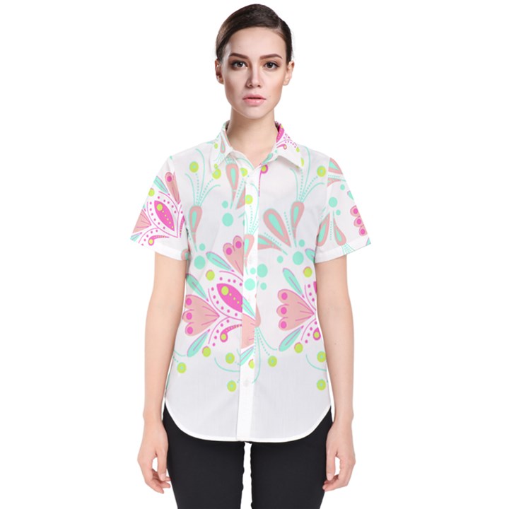 Flowers T- Shirt Batik Flower  Pattern T- Shirt Women s Short Sleeve Shirt