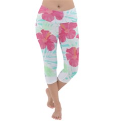 Hawaii T- Shirt Hawaii Floral Trend T- Shirt Lightweight Velour Capri Yoga Leggings by maxcute