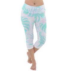 Hawaii T- Shirt Hawaii Forest Pattern T- Shirt Lightweight Velour Capri Yoga Leggings by maxcute