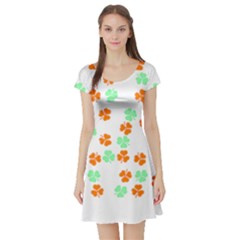 Irish T- Shirt Shamrock Pattern In Green White Orange T- Shirt Short Sleeve Skater Dress by maxcute