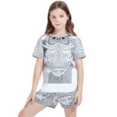 Owl Illustration T- Shirtowl T- Shirt (1) Kids  Tee And Sports Shorts Set by maxcute