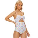 Pattern T- Shirt Corazones Coloridos T- Shirt Knot Front One-Piece Swimsuit View3