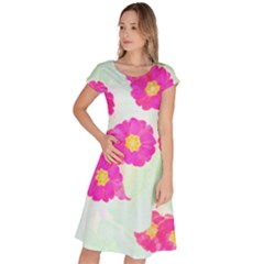 Primrose T- Shirt Pink Primula Primrose Flower Design T- Shirt Classic Short Sleeve Dress