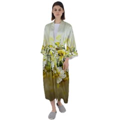 Watercolor Yellow And-white Flower Background Maxi Satin Kimono