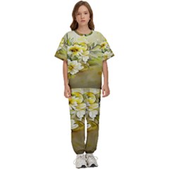 Watercolor Yellow And-white Flower Background Kids  Tee And Pants Sports Set