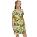 Watercolor Yellow And-white Flower Background Kids  Short Sleeve Tiered Mini Dress View3