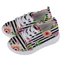 Blooming watercolor flowers Kids  Lightweight Sports Shoes View2