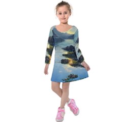 Incredible Sunset Kids  Long Sleeve Velvet Dress by GardenOfOphir