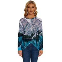 Lake Long Sleeve Crew Neck Pullover Top