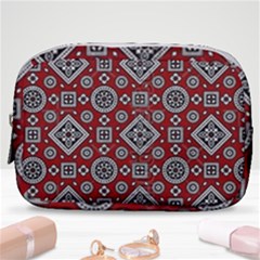 Img 2023 Make Up Pouch (small) by 6918