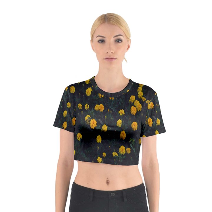 Bloomed Yellow Petaled Flower Plants Cotton Crop Top