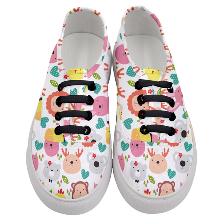 Cute Animals Cartoon Seamless Background Women s Classic Low Top Sneakers