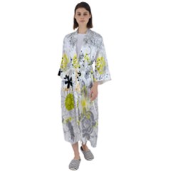 Doodle Flowers Hand Drawing Pattern Maxi Satin Kimono