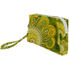 Doodles Patterns Ornament Vector Flowers Green Wristlet Pouch Bag (small)