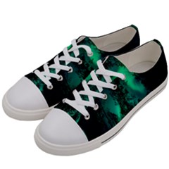 Aurora Northern Lights Celestial Magical Astronomy Men s Low Top Canvas Sneakers