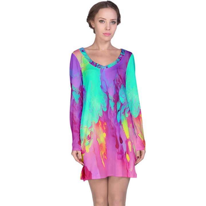 Fluid Background Long Sleeve Nightdress