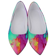 Fluid Background Women s Low Heels by GardenOfOphir