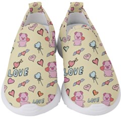 Pig Animal Love Romance Seamless Texture Pattern Kids  Slip On Sneakers by Wegoenart