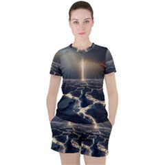 Apocalypse Armageddon Apocalyptic Women s Tee And Shorts Set