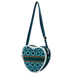 Pattern 28 Heart Shoulder Bag