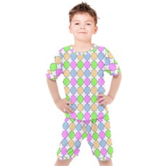 Quatrefoil Ii Kids  Tee And Shorts Set by GardenOfOphir